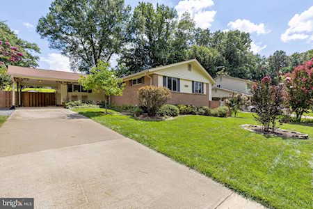 5005 Wheatstone Dr Fairfax, VA 22032