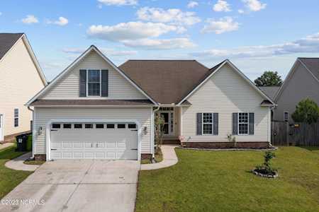 218 Sellhorn Blvd New Bern, NC 28562
