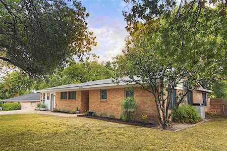 10305 Walnut Bend DR Austin, TX 78753