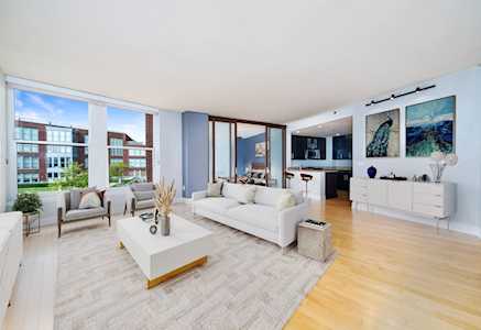 1125 Maxwell Lane #559 Hoboken, NJ 07030