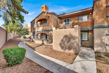 211 Mission Laguna Ln #205 Las Vegas, NV 89107