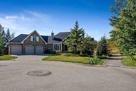 49 Majestic Point Rural Rocky View County, AB T3Z 2Z9