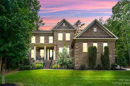 10823 Preservation Park Dr Charlotte, NC 28214