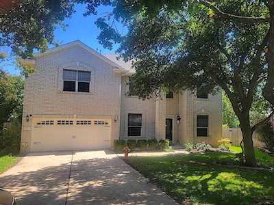 2233 Shark LOOP Round Rock, TX 78664