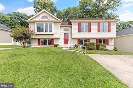 9832 Britinay Ln Parkville, MD 21234