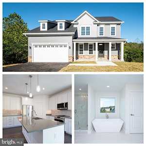 59 Ace Ct Front Royal, VA 22630