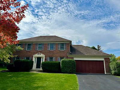 1337 Goldenrod Dr Naperville, IL 60540