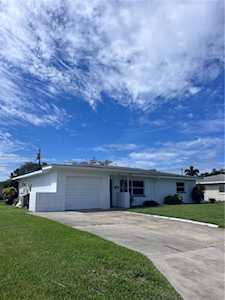 2834 63rd Ave S St. Petersburg, FL 33712