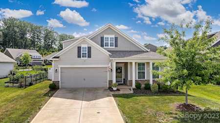 4227 Legacy Dr Denver, NC 28037
