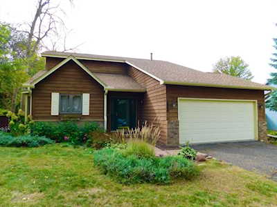 1940 Windjammer Drive Woodbury, MN 55125