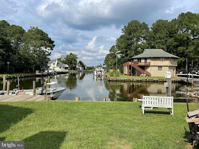 321 Ocean Parkway Ocean Pines, MD 21811