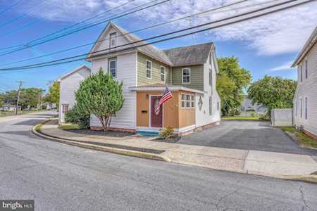 112 Delaware Ave Harrington, DE 19952