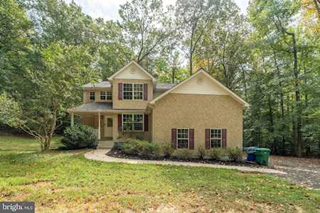 16735 Teagues Point Rd Hughesville, MD 20637