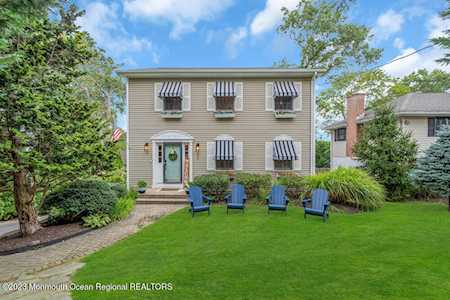 1206 Bayberry Rd Manasquan, NJ 08736