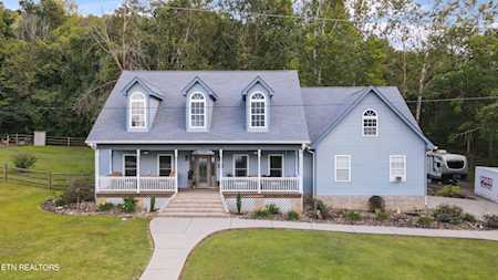 108 Bingham Dr Clinton, TN 37716