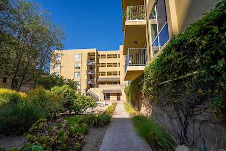 2568 Albatross St #6K San Diego, CA 92101