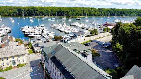 25 Water St #305 East Greenwich, RI 02818
