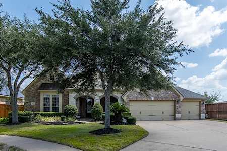 9102 Brownwood Bend Ct Cypress, TX 77433