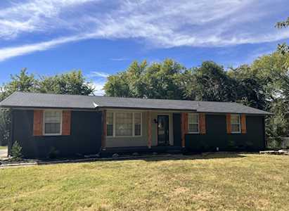 123 Cheryl Dr Hendersonville, TN 37075