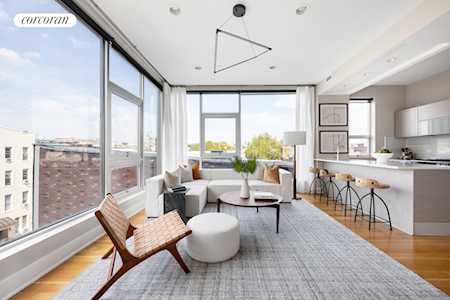 128 Newton St #4A Brooklyn, NY 11222