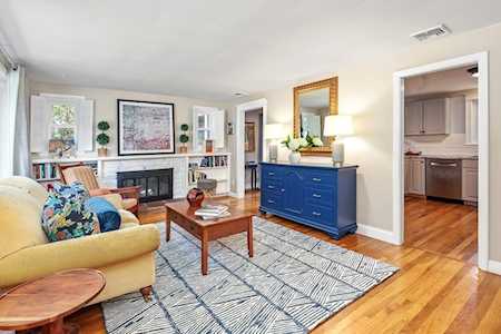 10 Colonial Road Hingham, MA 02043