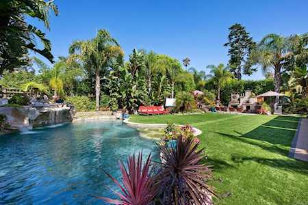 3900 Monroe St Carlsbad, CA 92008