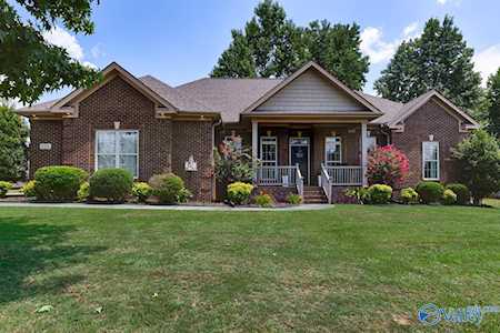 123 Archered Way New Market, AL 35761
