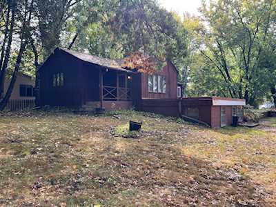 130 Dahlia Street Mahtomedi, MN 55115