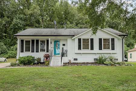 3343 Misty Wood Dr Charlotte, NC 28269