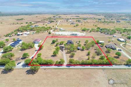 2047 County Road 4522 Justin, TX 76247