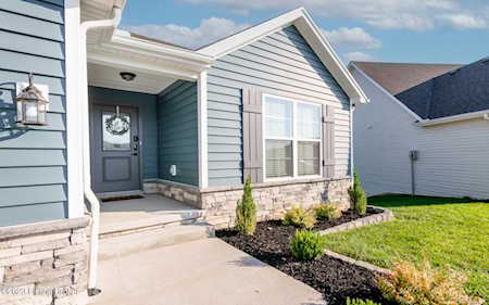 10923 Pheasant Hill Cir Louisville, KY 40229