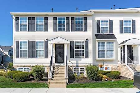 285 Slippery Elm Drive Blacklick, OH 43004