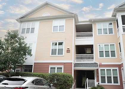 500 Bucksley Lane #302 Charleston, SC 29492