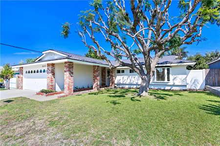 10241 Kukui Dr Huntington Beach, CA 92646