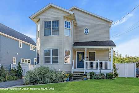 713 Central Ave Spring Lake Heights, NJ 07762
