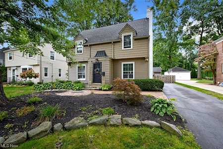 20563 Stratford Ave Rocky River, OH 44116