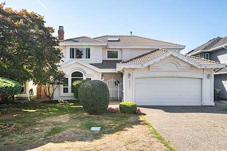 4531 Carter Drive Richmond, BC V6X 3V3