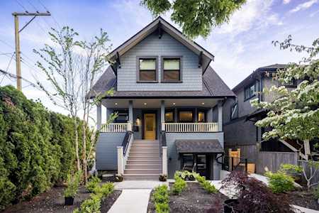 778 E 27th Avenue Vancouver, BC V5V 2K9