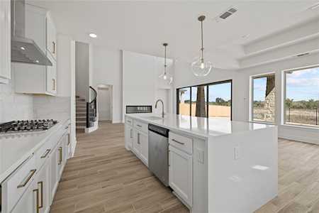 428 Palatino BND Liberty Hill, TX 78642