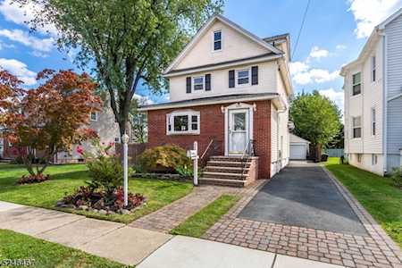 255 3Rd Ave Garwood Boro, NJ 07027