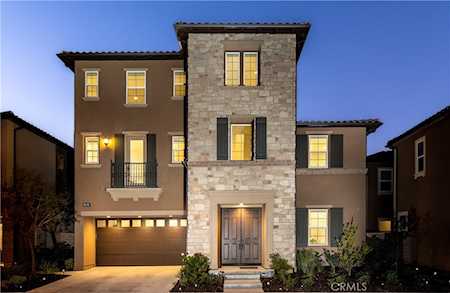 95 Big Bend Way Lake Forest, CA 92630