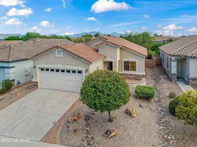 1309 W Camino Buenos Aires Sahuarita, AZ 85629