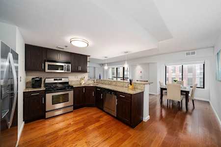 700 1st St #2E Hoboken, NJ 07030