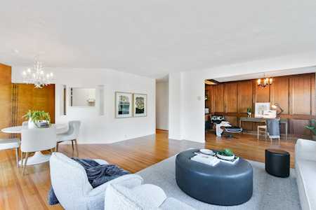 2890 Point Grey Road #114 Vancouver, BC V6K 1A9