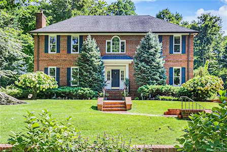 139 Hillair Circle White Plains, NY 10605
