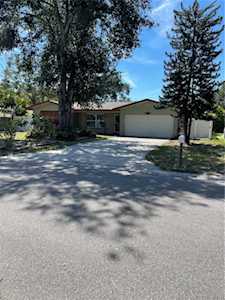 1742 Sharondale Dr Clearwater, FL 33755