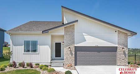 5219 Sheridan Rd Papillion, NE 68133