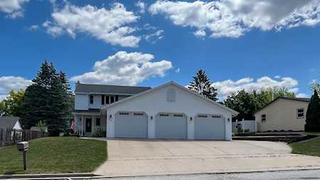 857 Alpine Dr Green Bay, City of Green Bay, WI 54311-5422