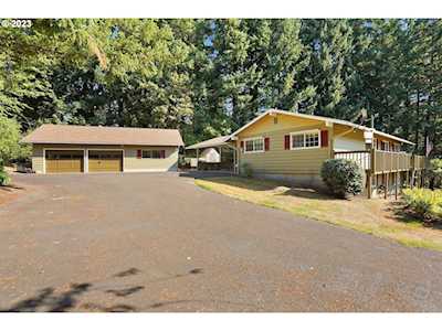 17901 S Edgewood LN Oregon City, OR 97045