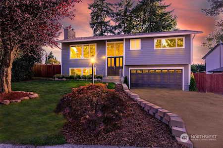 11305 SE 179th St Renton, WA 98055
